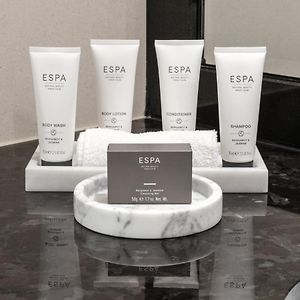 Zimmer mit zwei Einzelbetten